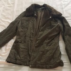 Olive DKNY corduroy style jacket fur collar
